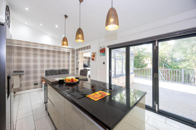 Kitchen/Breakfast...