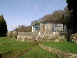 Dan Y Coed, Furnace SY20 8PX