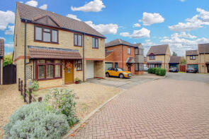 13, Lavender Grove, Walnut Tree, Milton Keynes MK7 7DB