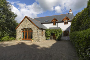 Haylett Lodge, Haylett Lane, Merlins Bridge, Haverfordwest SA61 1JP