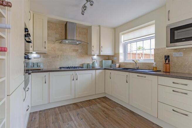 Open Plan Breakfast Kitchen