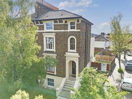 Flat D, 76, New Wanstead, Wanstead, London E11 2SY