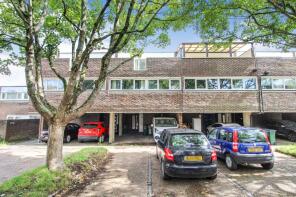 26, Turnpike Place, Langley Green, Crawley RH11 7UA