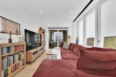 Whitemantle Court | Rookwood Way | London | E3 | 0.6 miles to Hackney Wick station