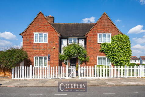 Cambridge Green, New Eltham, SE9