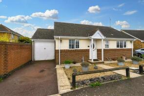 21, Essex Close, Canvey Island SS8 0DE