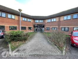 6, Chataway House, Leach Road, Chard TA20 1GH