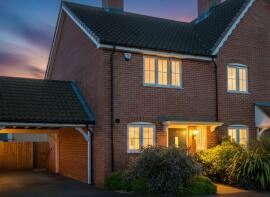 9, Gowlett Mews, Rayleigh SS6 9UP