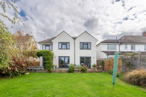34, Karen Drive, Bristol BS48 3JS