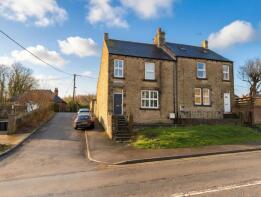 Oakleigh, Leazes Villas, Newcastle Upon Tyne NE16 6HN