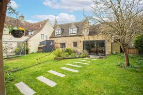 6, Chapel Knapp, Corsham SN13 9PS