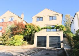 Beacon House, Wortley Road, Wotton-under-edge GL12 7JX