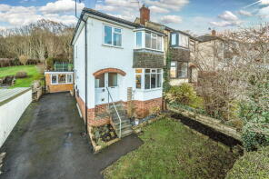 70, Nab Wood Drive, Shipley BD18 4EW