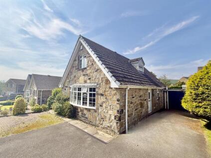 Westfield Avenue, Meltham, Holmfirth, HD9 5PY
