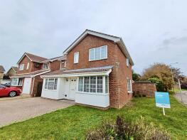 2, Chatsworth Avenue, Peacehaven BN10 7EA