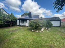 The Firs, Black Mill Lane, Great Moulton NR15 2DZ