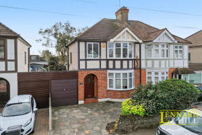 24, Highfield Gardens, Grays RM16 2NU