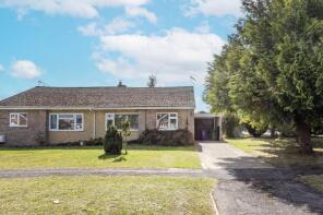 10, Lawyers Close, Brackley NN13 5SJ