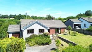 Trenoweth, Cross Lanes, St Stephens, Launceston PL15 8JS