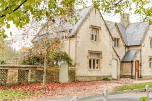 The Green, Street Through Swinbrook, Burford OX18 4DY
