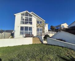 Chy Lowen, Townsend, Polruan PL23 1QH
