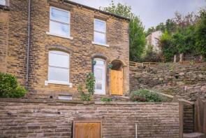 21, Wood End Road, Armitage Bridge, Huddersfield HD4 7PF