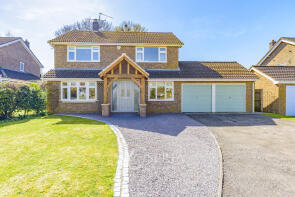 6, The Limes, Oakham LE15 7PX