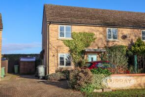 4, Walker Close, Oakham LE15 7FG