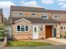 3, Daly Avenue, Hampton Magna, Warwick CV35 8SE