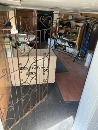 Dry cleaners 1.jpg