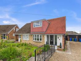 7, St Annes Walk, Brough HU15 1NP