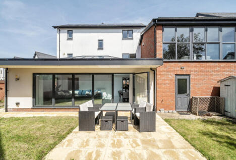 Prince Regent Avenue, Pittville, Cheltenham, Gloucestershire, GL50