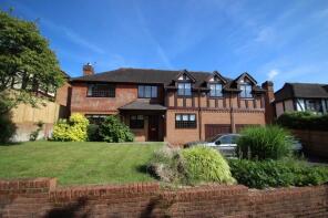 Holly View, Skippers Hill, Mayfield TN20 6HT