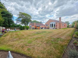1, Shafton Hall Drive, Shafton, Barnsley S72 8NY