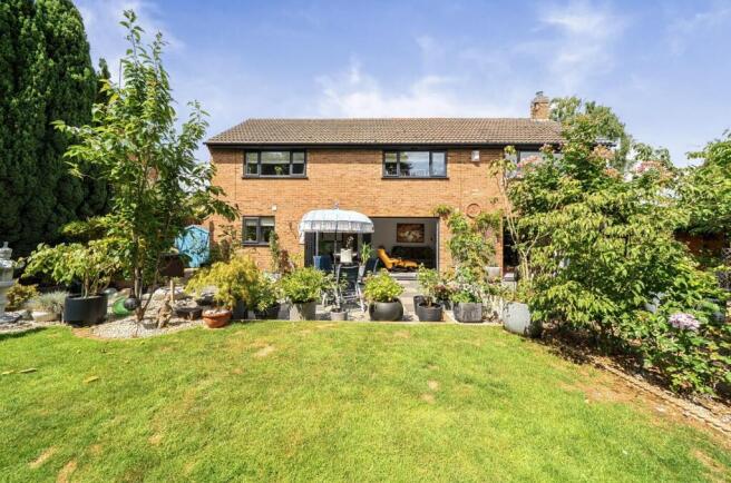 2 Sutton Acre