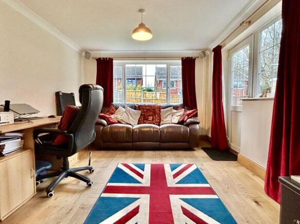 Snug/Study/Playroom