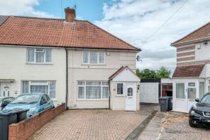 16, Overton Grove, Birmingham B27 7LP