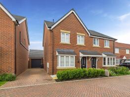 16, Skylark Row, Baldwins Gate, Newcastle ST5 5FG