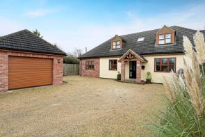 Little Dean, Greenway South East To Bushton, Swindon SN4 7PX