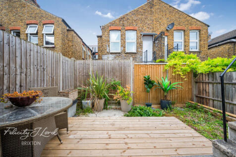 Doverfield Road, London