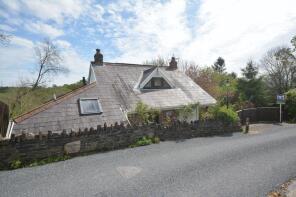 Crwcca Bach, Heol Pantyffa, Felindre, Swansea SA5 7PQ