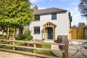 14, Beechfield, Salisbury SP4 0HH