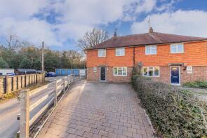 10, The Bridges, Reading RG7 2JB