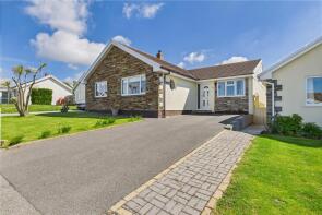 39, Wheal Golden Drive, Newquay TR8 5PE