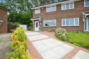 25, Maypark, Preston PR5 8JB