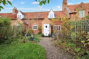 5 Cameo Cottage, Big Yard, The Street, Norwich NR11 7AU