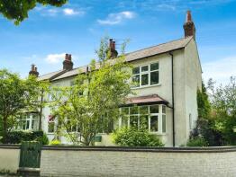 The Spinney, Well Lane, Mollington, Chester CH1 6LD
