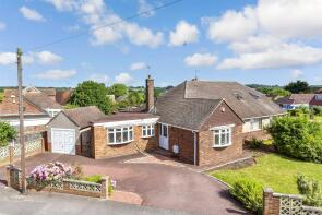 17, Broadwood Road, Chattenden, Rochester ME3 8LX