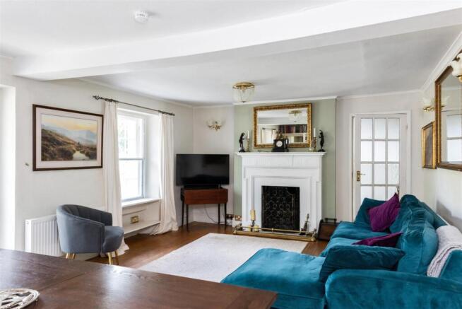 Sitting Room.jpg