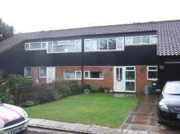 25, Finch Close, Milton Keynes Village, Milton Keynes MK10 9AE